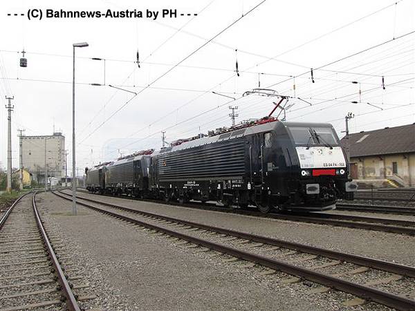©u 054.jpg