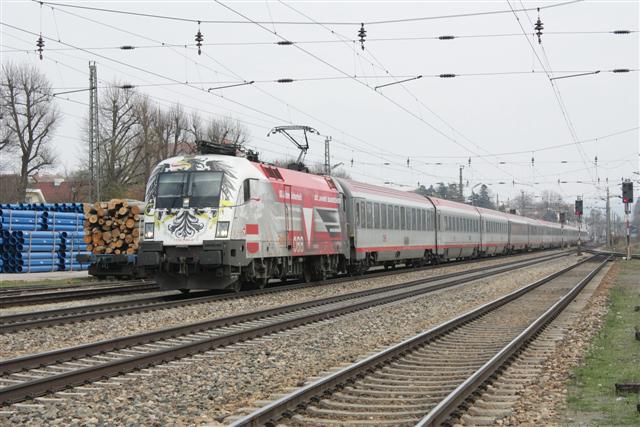 IMG_6825 (Small).jpg