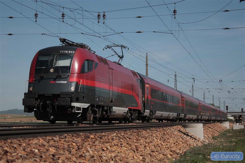 IMG_7483 (Medium).jpg