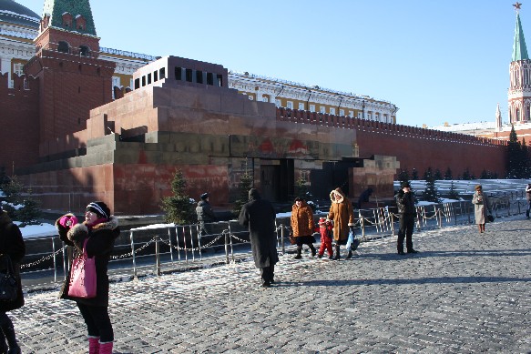Kremelmauer mit Lenin Mausoleum