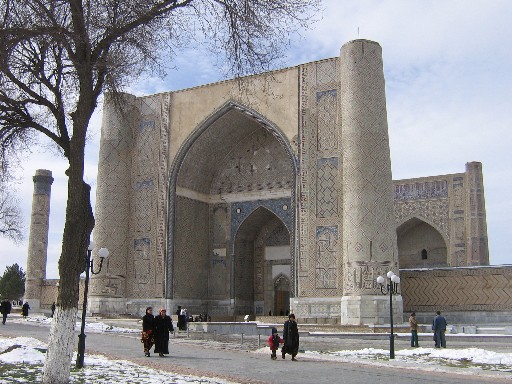 Die Bibi Khanum Mosque