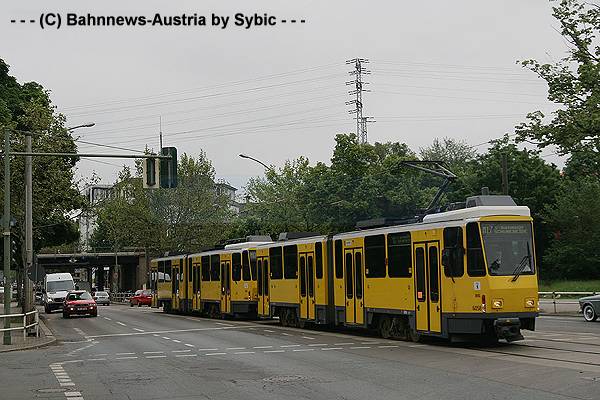 ©6058 6064 Berlin Karlshorst 02_06_2010.jpg