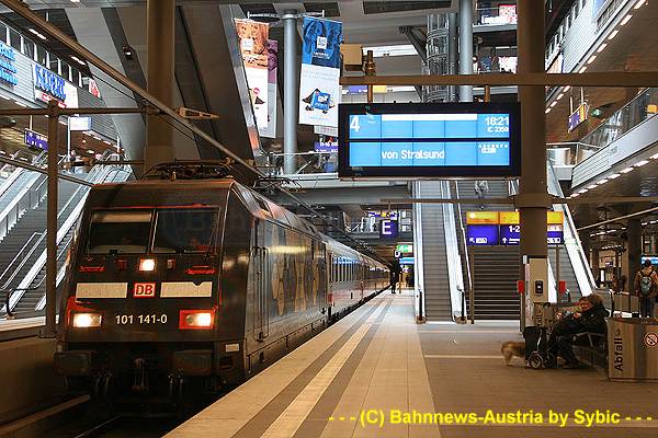 ©101 141 Berlin Hauptbahnhof 02_06_2010 (1).jpg