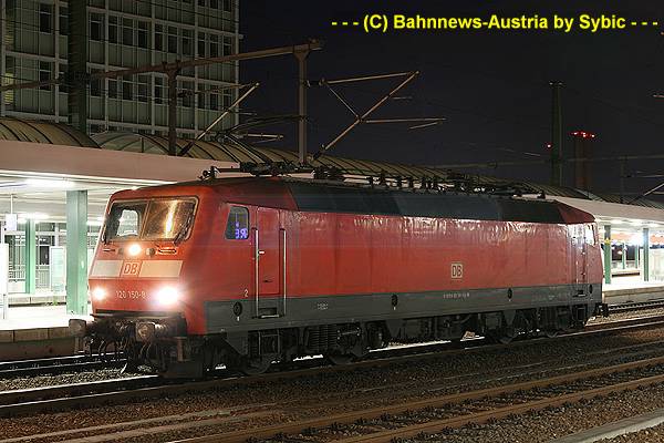 ©120 150 Berlin Ostbahnhof 02_06_2010 (4).jpg