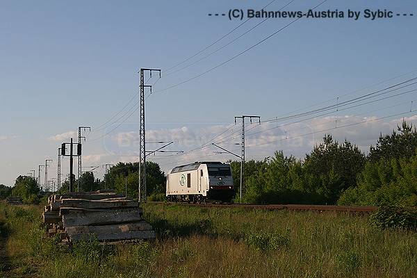 ©285 109 Berlin Wuhlheide 04_06_2010.jpg