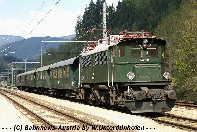 1245_04 Lp 95700 07_05_06 Huettau.jpg