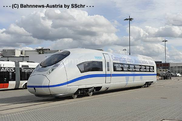 ©Siemens Velaro 407 (10021).jpg