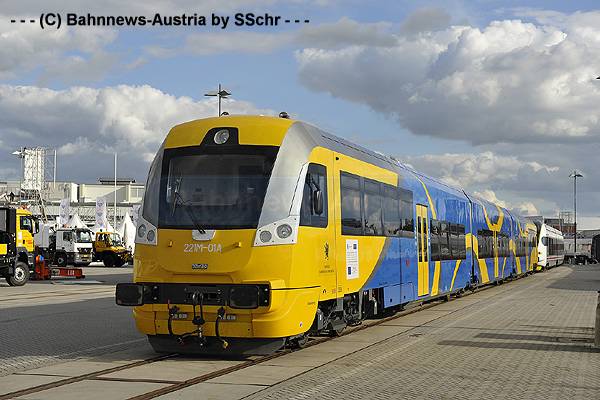 ©NEWAG 221M-01 (1016).jpg