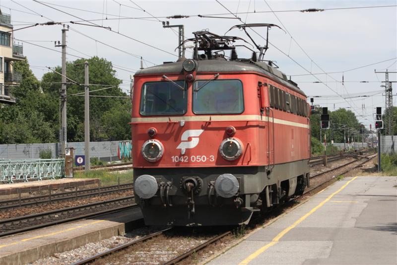 1042-050-3 (Medium).jpg
