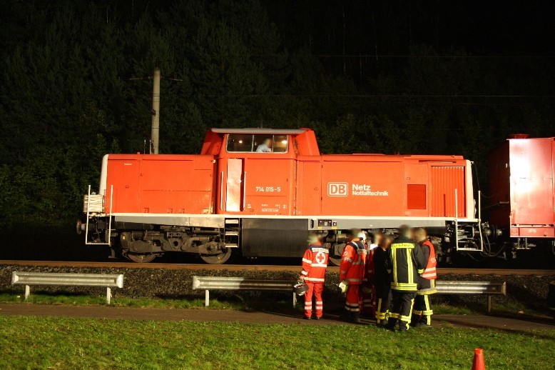 714 015 am Behandlungsplatz Nord am Kirchheimer Tunnel nach Abschluss der Übung