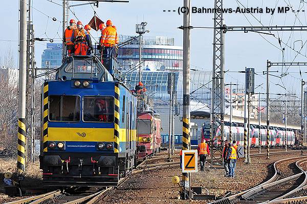 2011 marec trolej v PTA 059.jpg