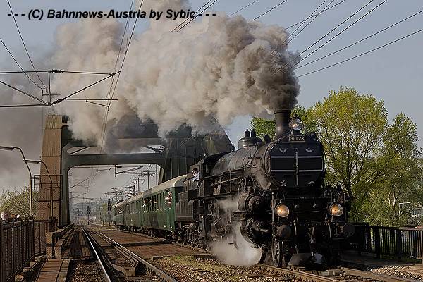 310 23 Ostbahnsteg 17258 17_04_2011 (7).jpg