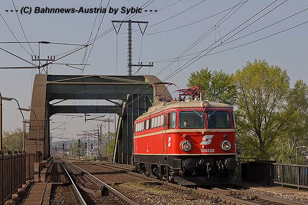 1042 023 Ostbahnsteg 17260 17_04_2011 (4).jpg