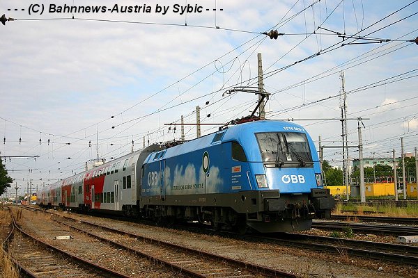 1016 023 &quot;Kyoto&quot; fährt mit Z 2224 schiebend aus dem Bahnhof Wien-Meidling Richtung Retz aus