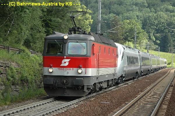 1144 269ETR600 Salzburg Kasern 49580-06 06 06a.JPG