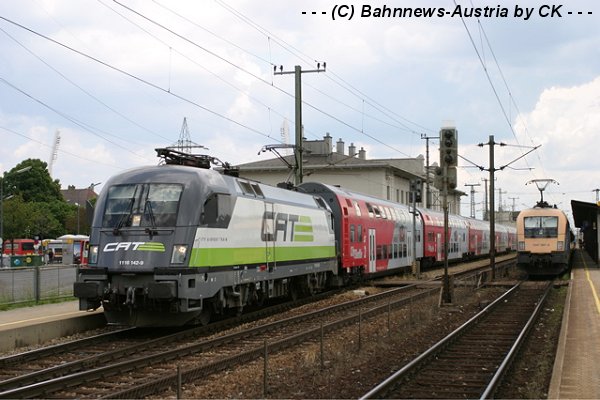 CRW_8142_1.jpg