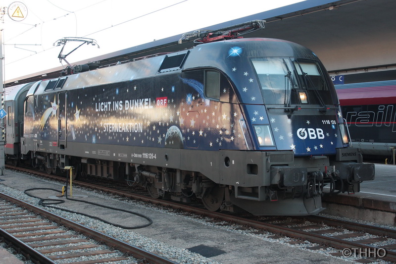 2011_12_25_5078_1116_126 LichtInsDunkel_WBHF_6_mod_THHO_Bildgröße ändern.jpg