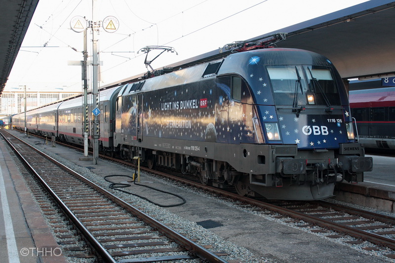2011_12_25_5077_1116_126 LichtInsDunkel_WBHF_8_mod_THHO_Bildgröße ändern.jpg