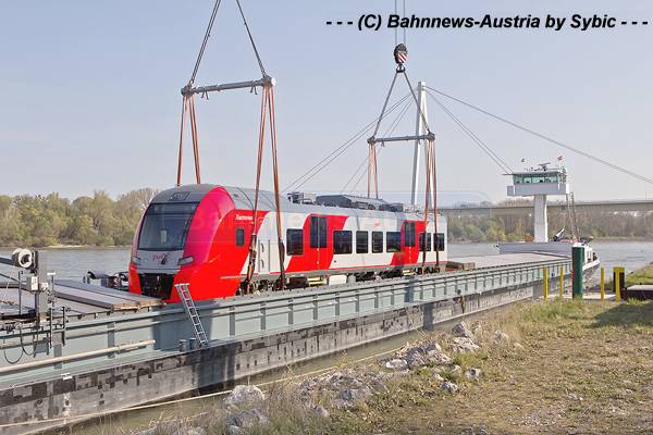 Desiro RUS Bad Deutsch Altenburg 05_04_2012 (11).jpg