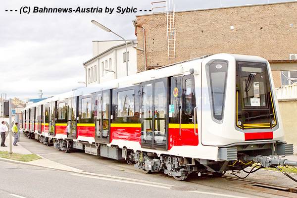 Metro Warschau Sah 12_09_2012 (2).jpg