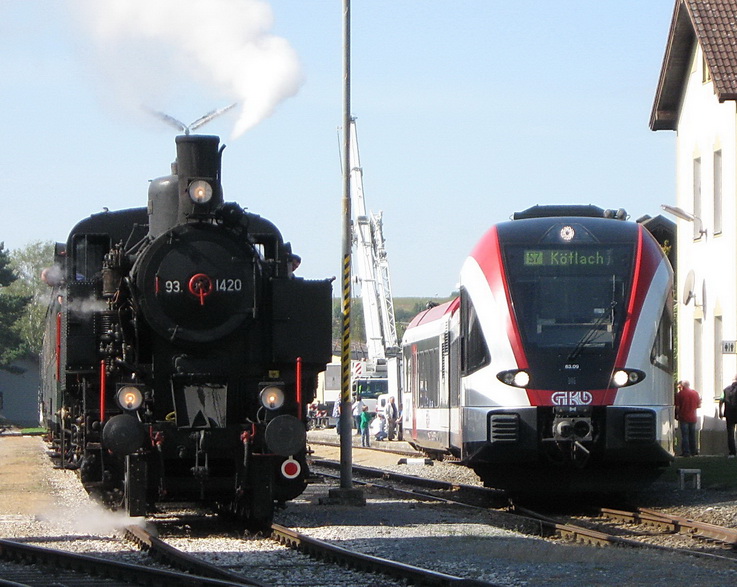 TW und Dampfzug 93 1420.JPG