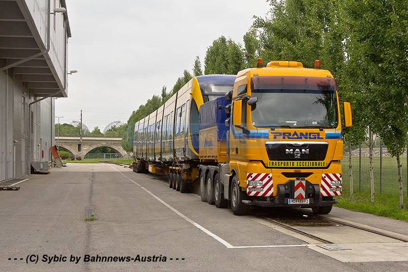 Gold Coast Zug 2 Railtec Arsenal 06_06_2013  (26).jpg