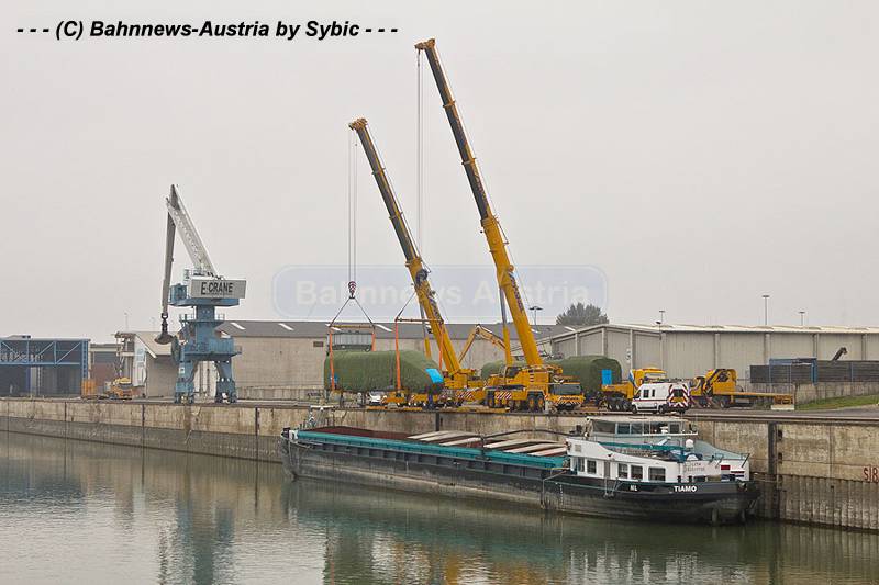 CRH380D Hafen Freudenau 13_10_2014 (9).jpg