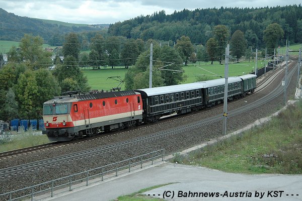 1044 092 Salzburg Kasern 16008-07 10 06.JPG