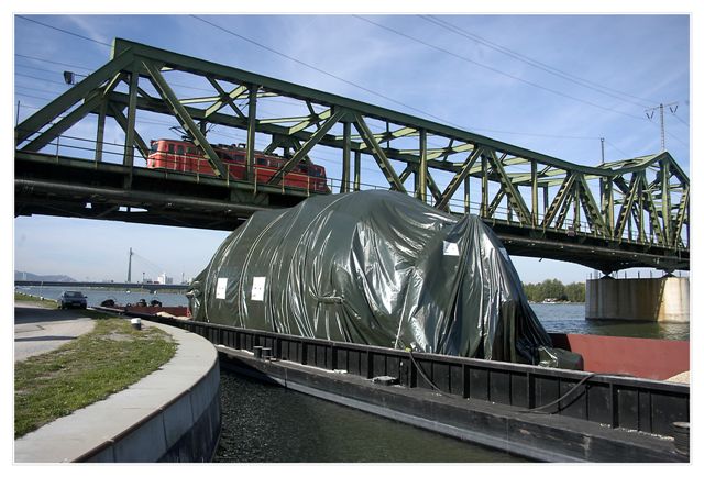 die_georgi_mamarchew_bei_der_ostbahnbruecke_am_091006