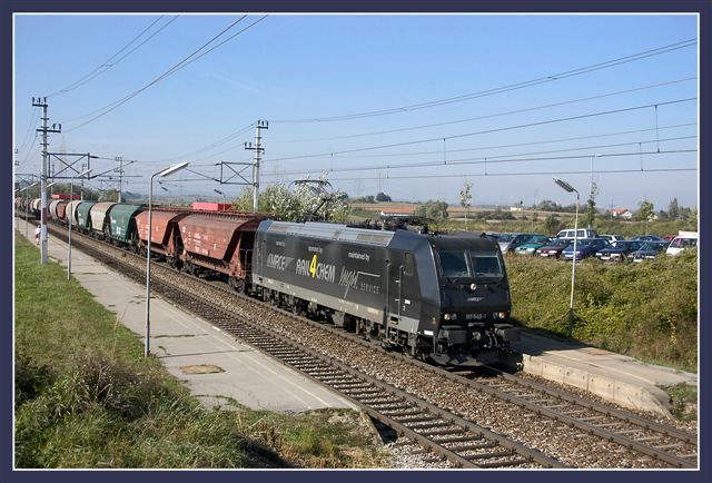 185.545_mit_95041_parndorf_ort_am_101006