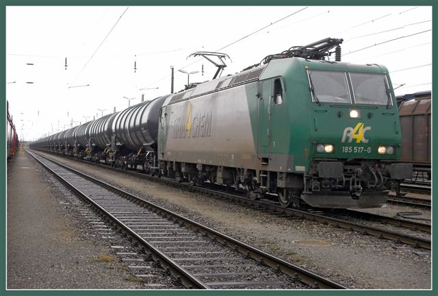 185.517 R4C mit dem LTE 95936 gesichtet in ZA am 05.11.06