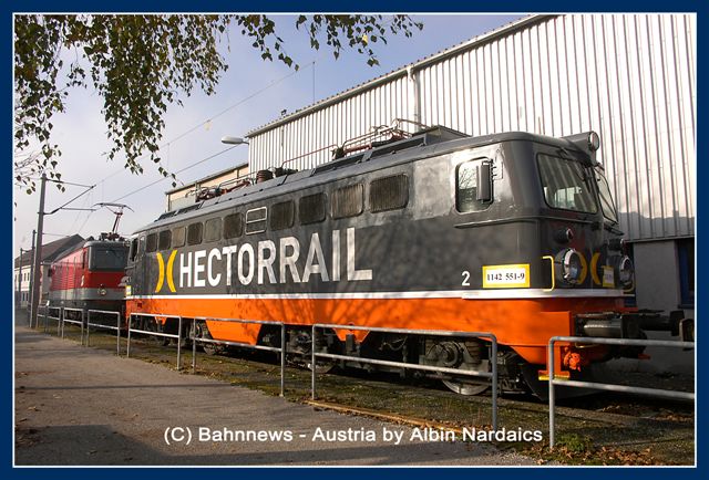 1142551_hectorrail_davor_steht_1144207_ts_linz_081106