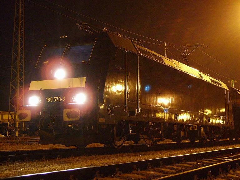 185 573-3 2006.12.02. Hegyeshalom.JPG