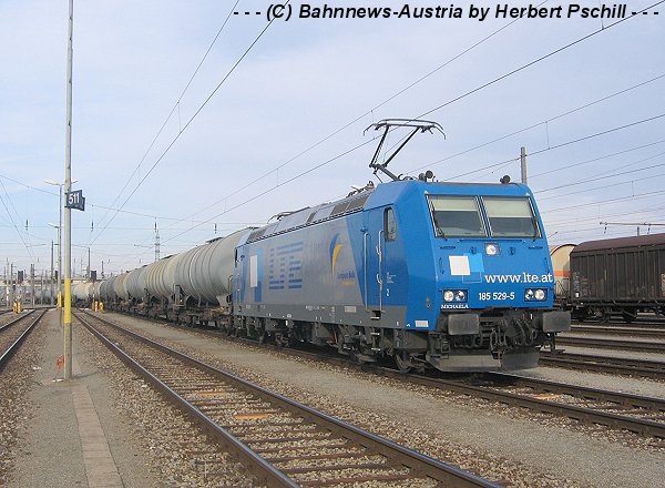 185.529 mit 95067 am 8.1.2007 in Wien Zvbf.jpg
