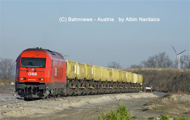 Die 2016.079 mit dem ELA - Araumzug in Strasshof