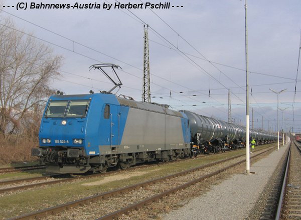 185 524 mit SLGAG 95147 am 27.1.2007 in Ebenfurth.jpg