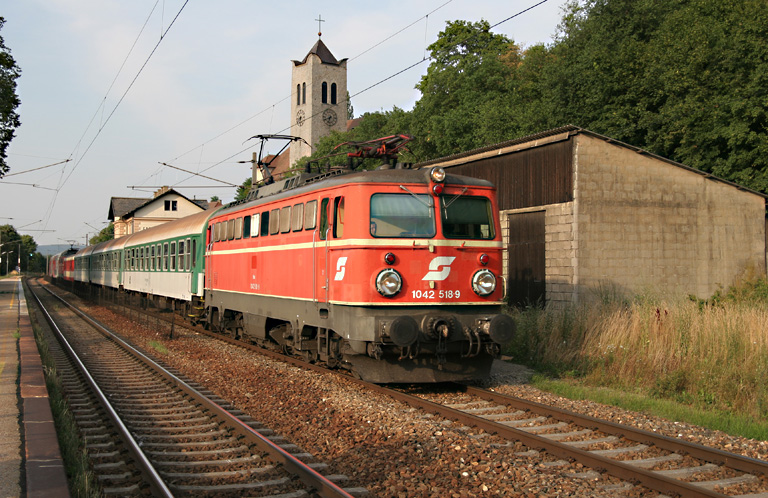 D2006 7826k 1042.518 Greifenstein 26.07.jpg