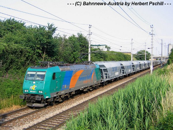 185 549 mit LTE 96104 am 7 6 2007 in Parndorf Ort.jpg