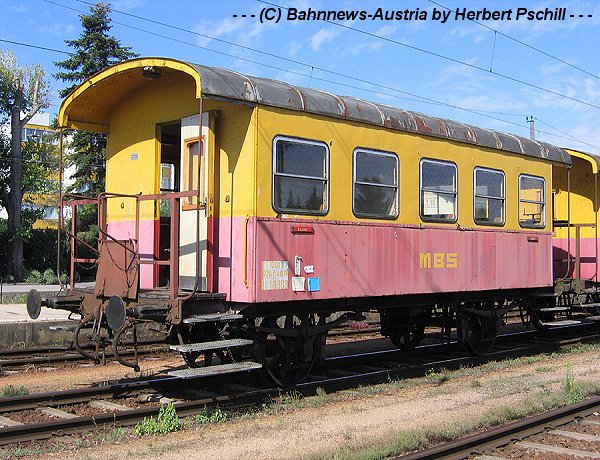 MBS Bi 10 303 am 8 7 2007 in Tulln-900.jpg