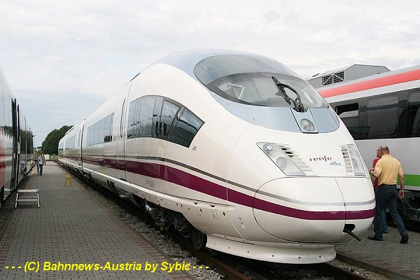 AVE Velaro 25 Wegberg Wildenrath 19_08_2007.jpg