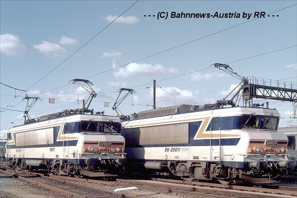 BB20011 BB20012.jpg