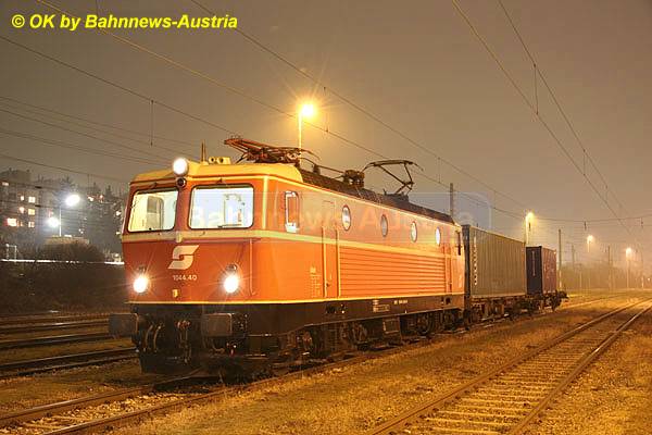 1044 040 Lg 60084 09_01_2008.jpg.jpg