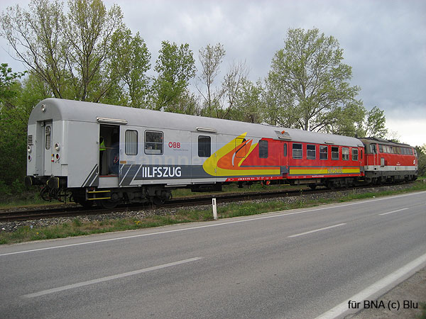 Hilfzug voraus gen Blumau...