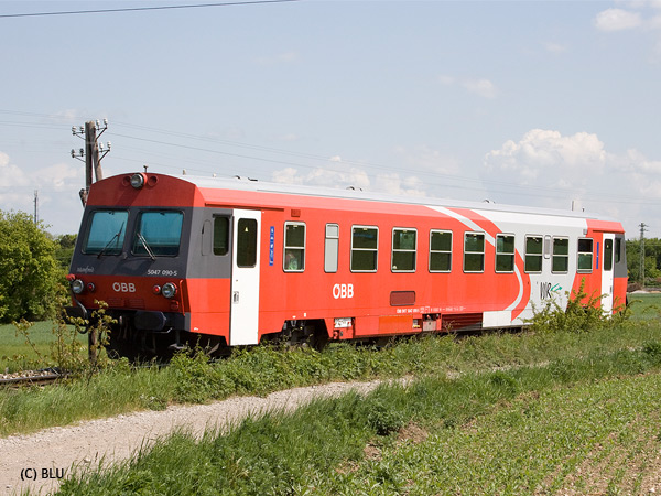 5047.090 Manfred als R6680 vor Wittmannsdorf - Der Nachschuss
<br />(wieder eine Staude im Bild!)