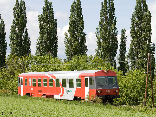 5047.090 Manfred als R6680 vor Wittmannsdorf - Leider hat sich auch hier Grünzeug ins Bild gedrängt