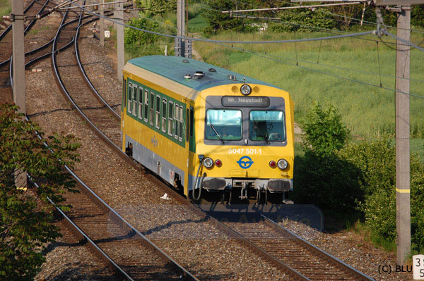 5047 501 der GySEV unterwegs Richtung Wr.Neustadt HBF als R7829 am 15.05.08 nächst Ebenfurth