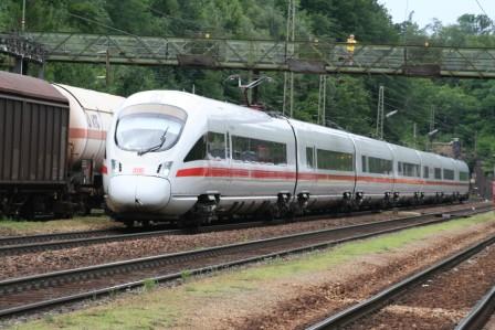 DB 411 Richtung Wien
