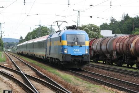 ÖBB 1116 029-8 &quot;Schweden&quot; mit D-Zug Richtung Westen