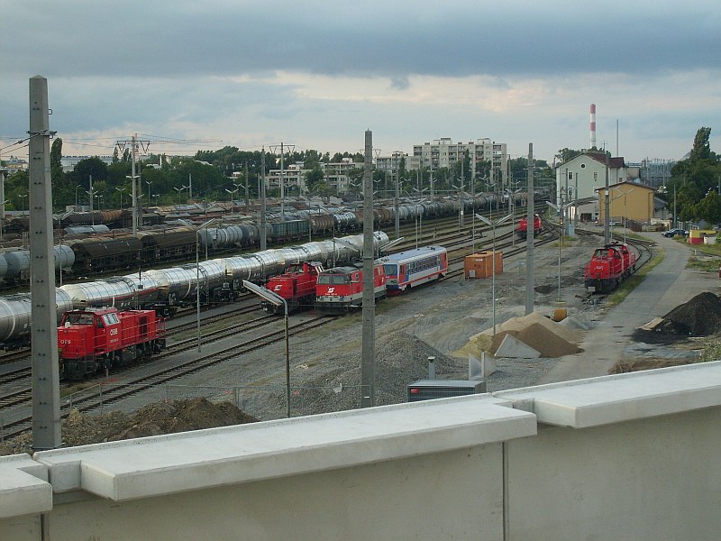 Bahnhof Stadlau von U2 Stadlau.jpg