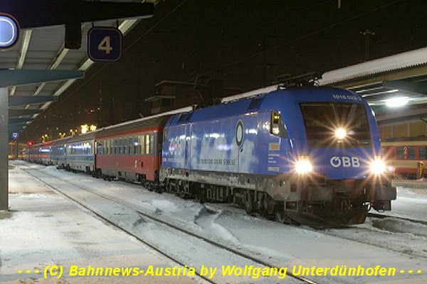 1016.023 mit EC 110 am 25.12.05 in Schwarzach-St. Veit.jpg
